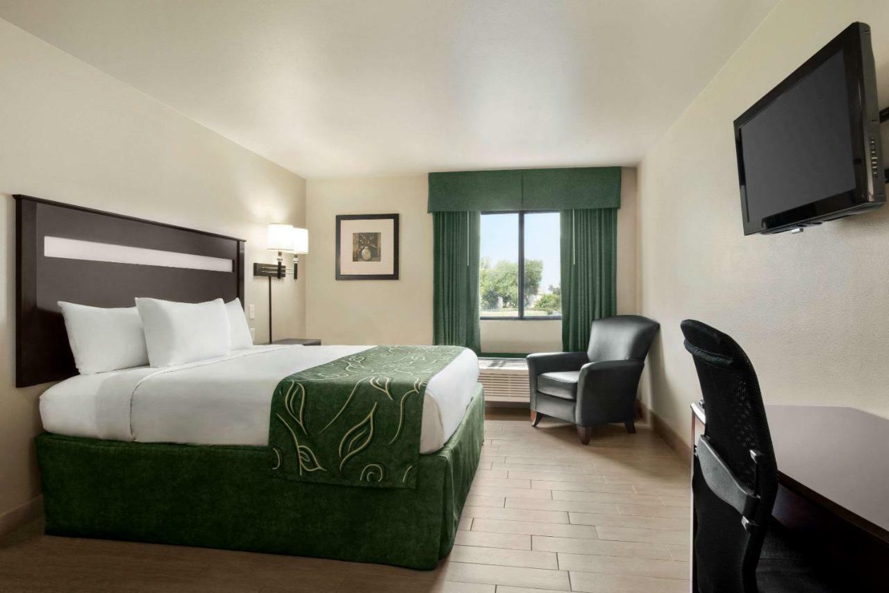 Baymont By Wyndham Glenwood Hotell Eksteriør bilde