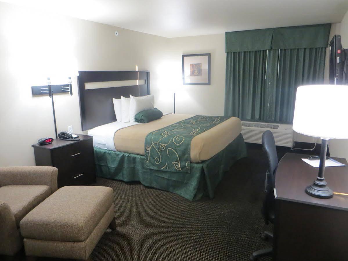 Baymont By Wyndham Glenwood Hotell Eksteriør bilde