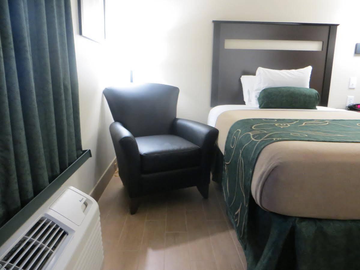 Baymont By Wyndham Glenwood Hotell Eksteriør bilde