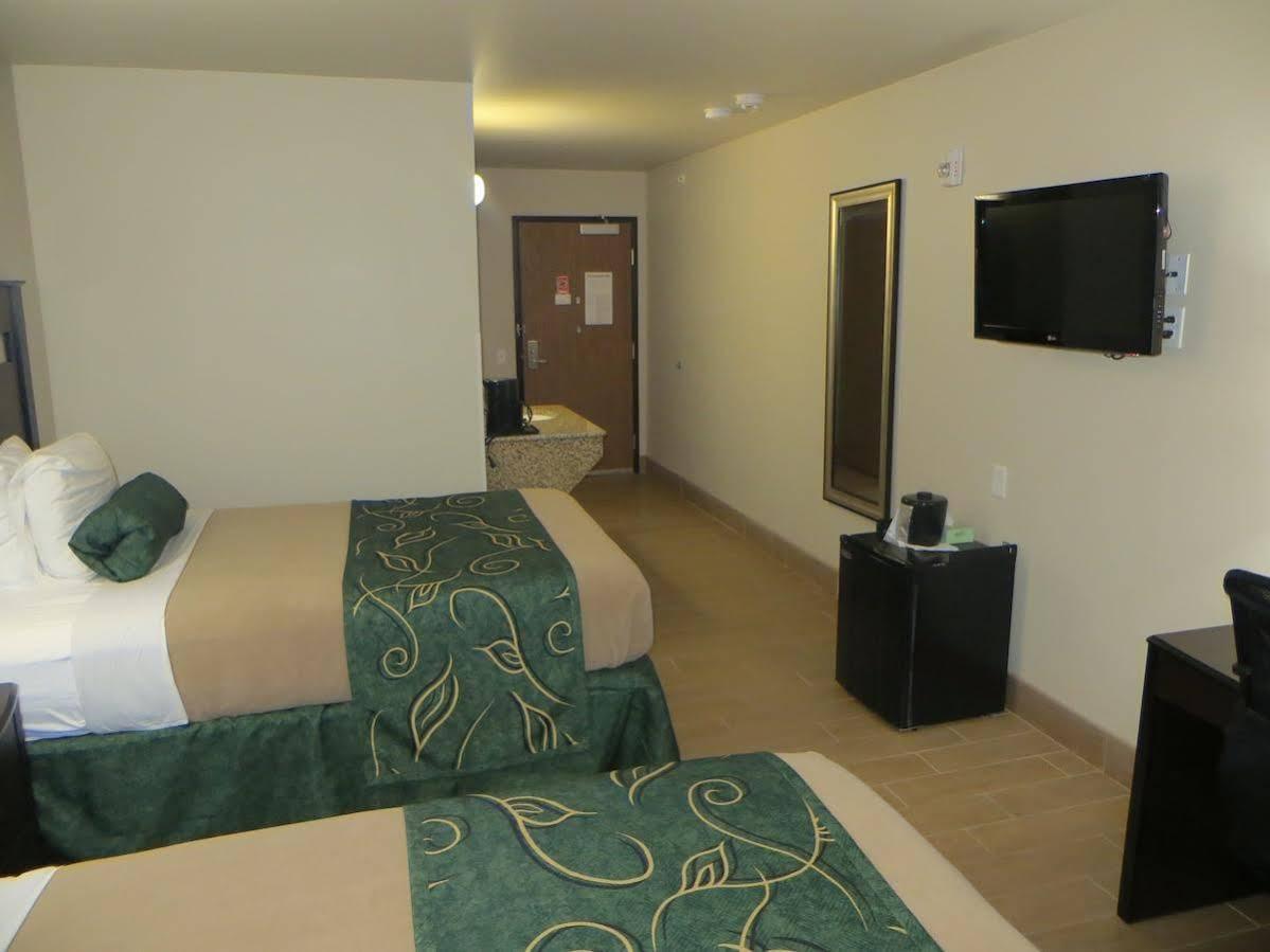 Baymont By Wyndham Glenwood Hotell Eksteriør bilde