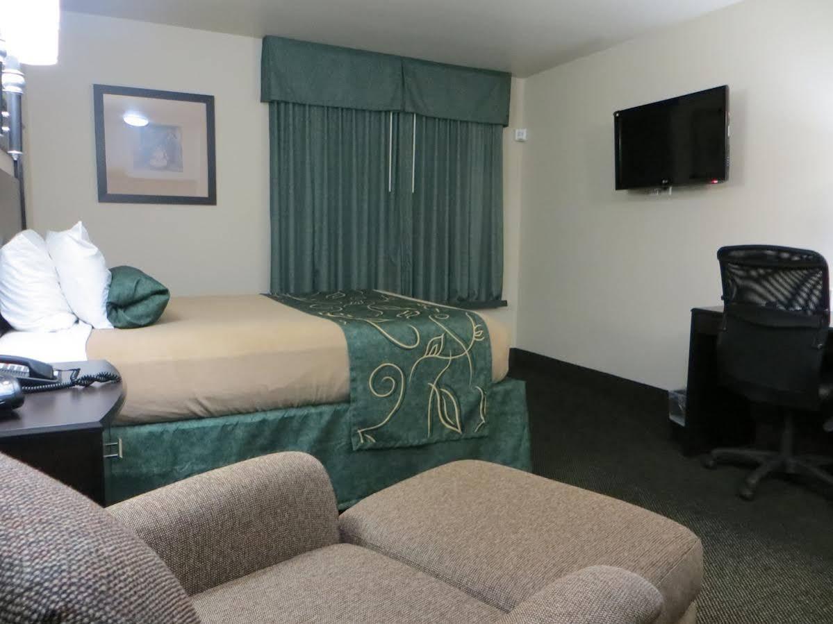Baymont By Wyndham Glenwood Hotell Eksteriør bilde